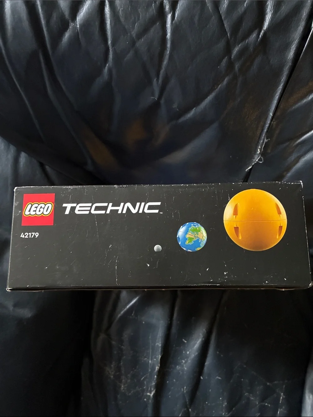 LEGO Technic Planet Earth & Moon Orbital Model - Blue, Yellow, Red, White, Black